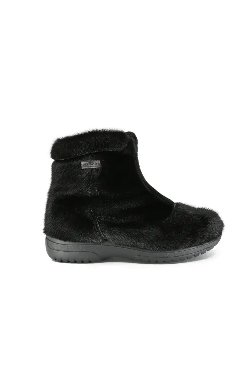 Bottes en fourrure de Loup Marin noir - Akiwe | Bottes d'hiver - Bottes urbaines | BILODEAU Canada