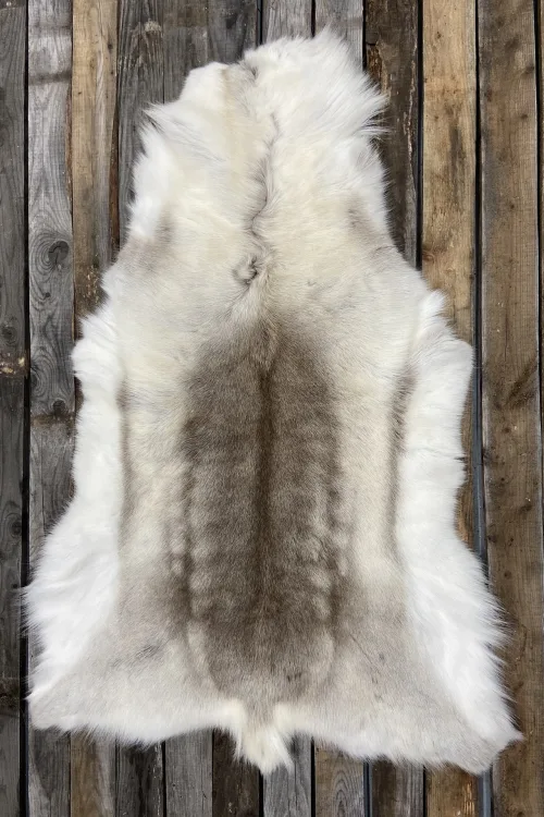 Peau de Caribou | Accessoires de décorations | BILODEAU Canada